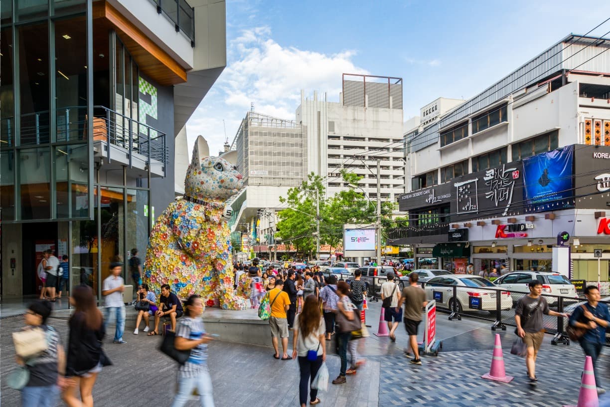 tourists siam square area